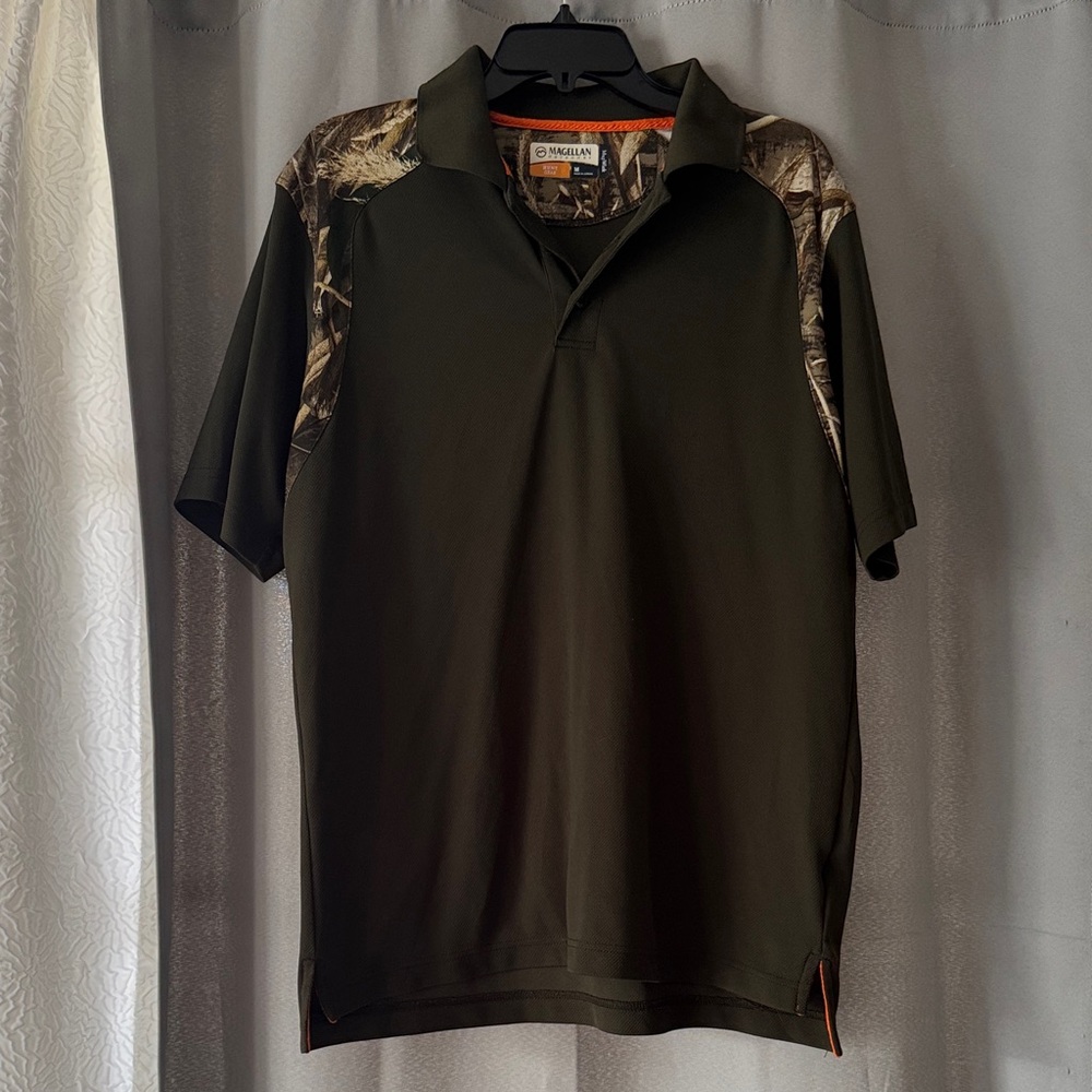 Magellan Outdoors Men's Olive Camo Polo